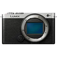 Panasonic Lumix DC-S9