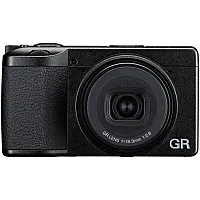 Ricoh GR IV